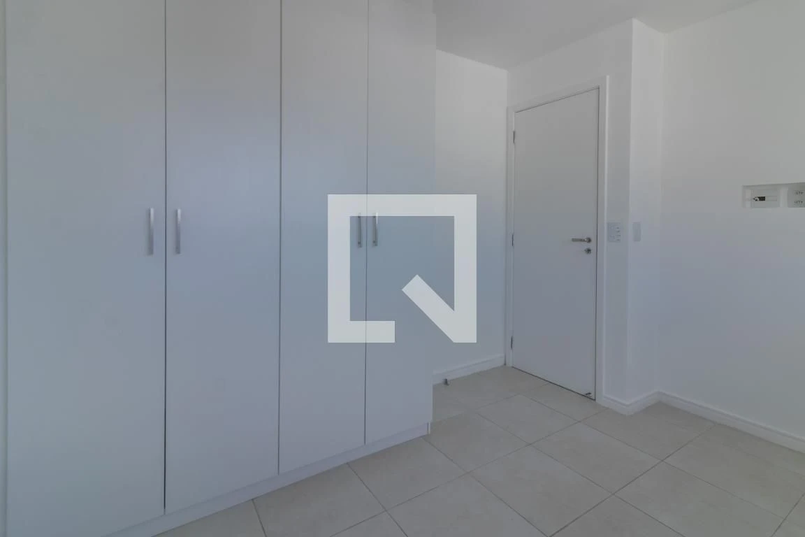 Apartamento para alugar com 5 quartos e piscina no condomínio — photo 53
