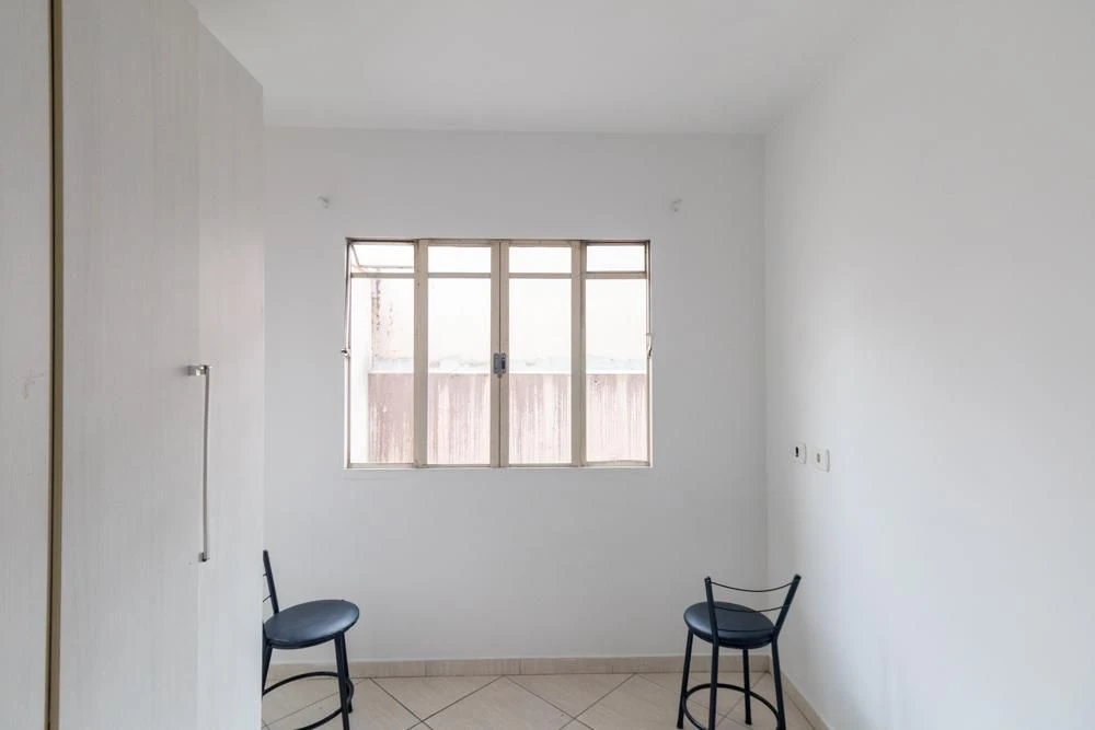 One-bedroom, 29 m² house in Curitiba — photo 13