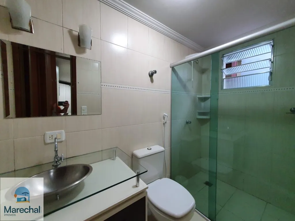 Condo townhouse with 3 bedrooms and a gas open-plan kitchen — photo 6