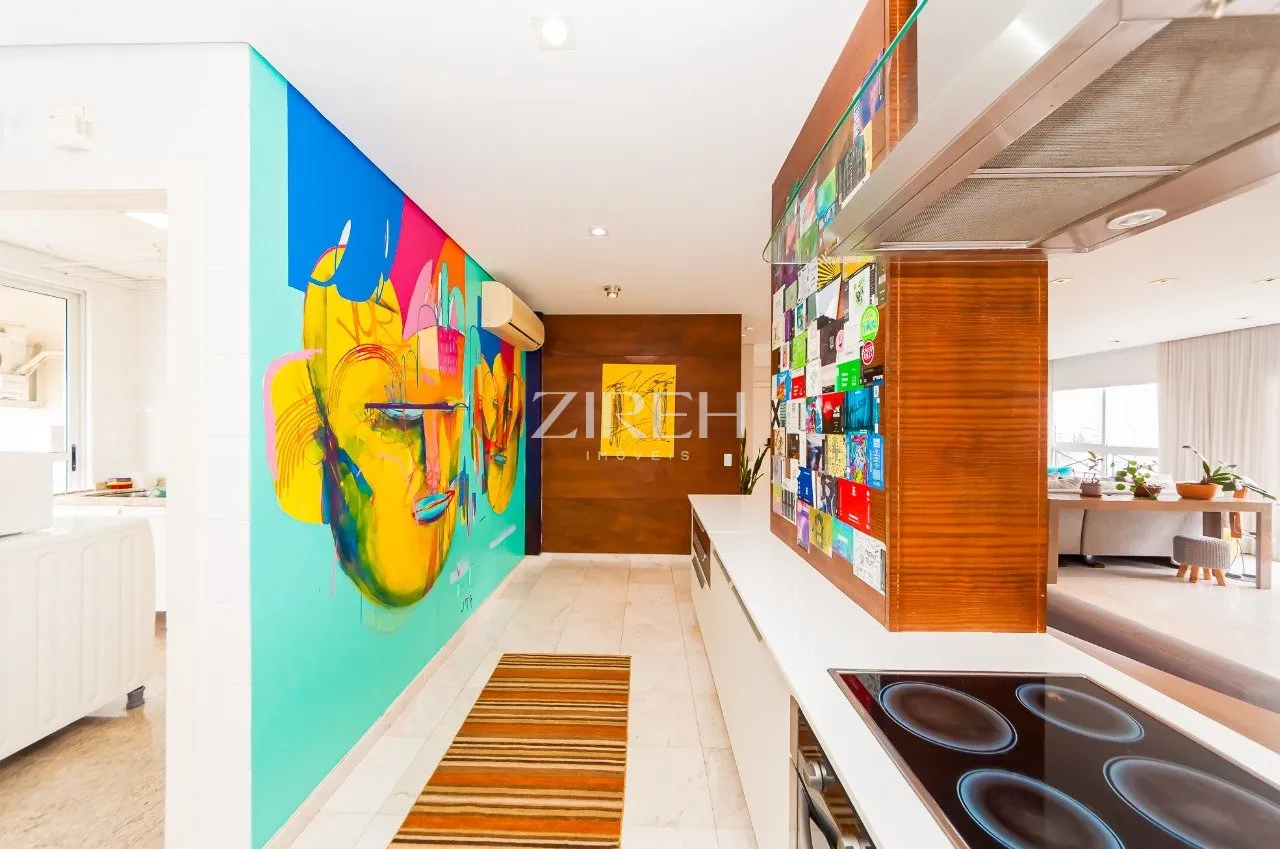 269 m² apartment with 2 bedrooms and an open-plan kitchen — photo 15