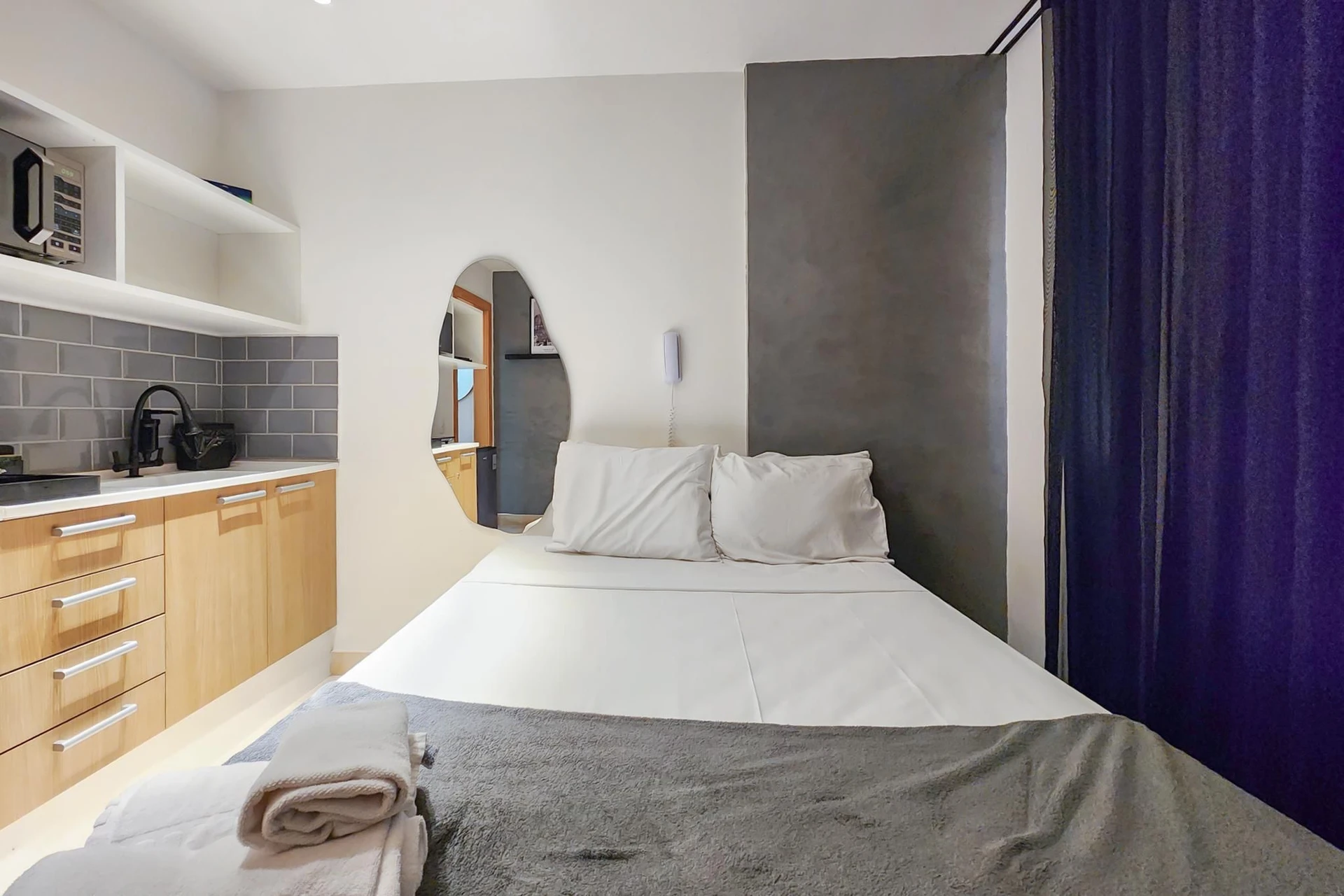 Estudio amueblado con 1 dormitorio y parrilla en la terraza — photo 6