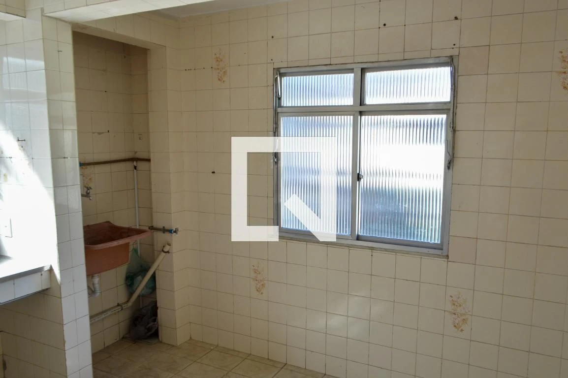 Apartamento sem mobília com 3 quartos e banheiro — photo 30