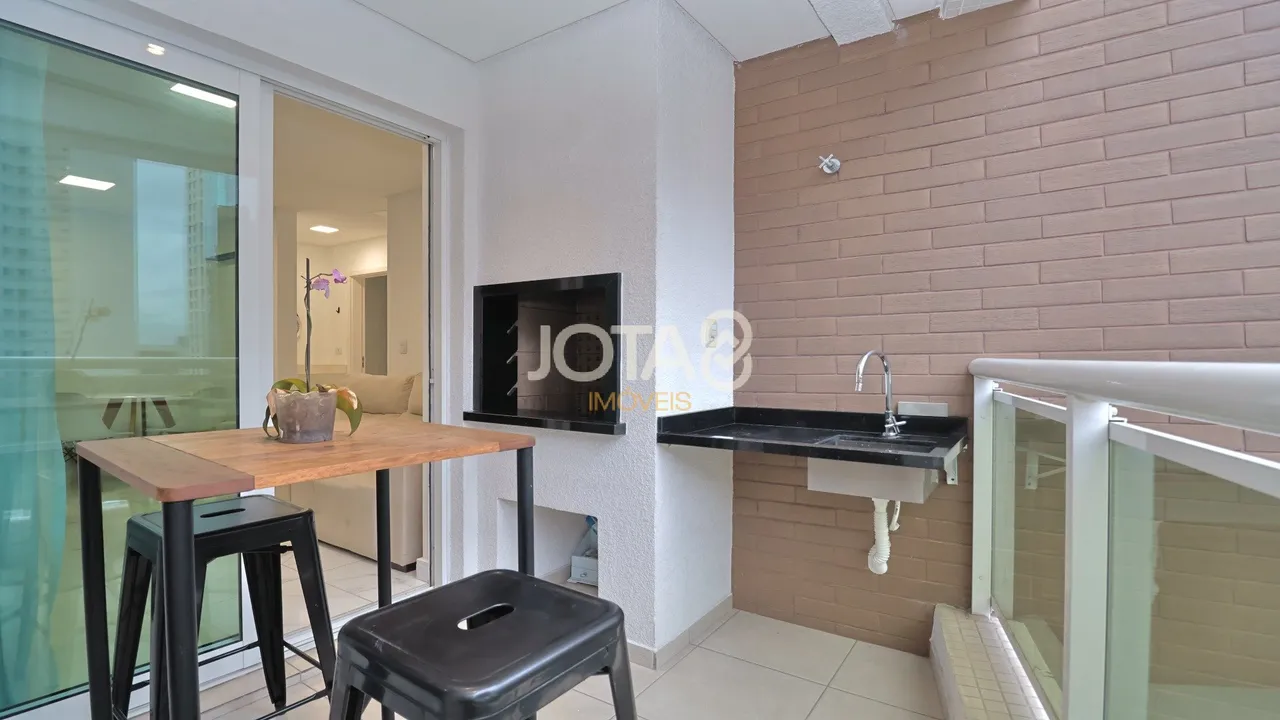1-bedroom apartment with 66 m² and a balcony