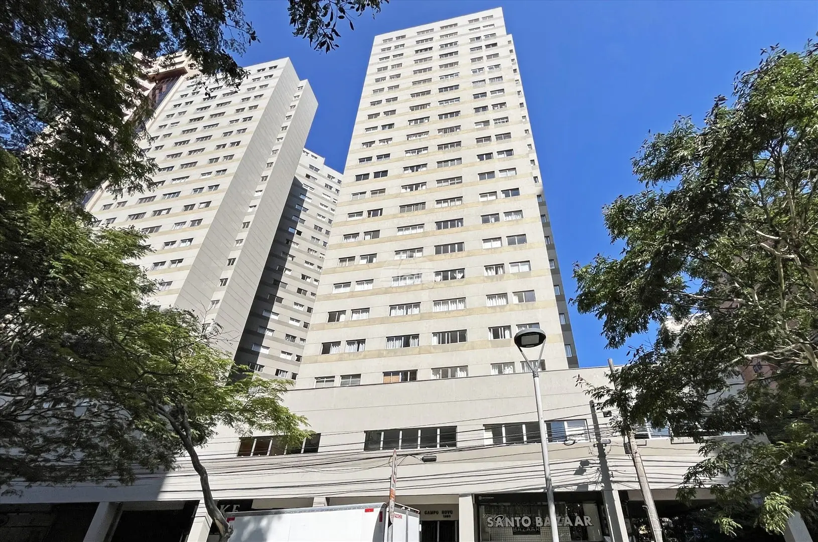 2-bedroom apartment with 1 parking spot and 70 m² — photo 2