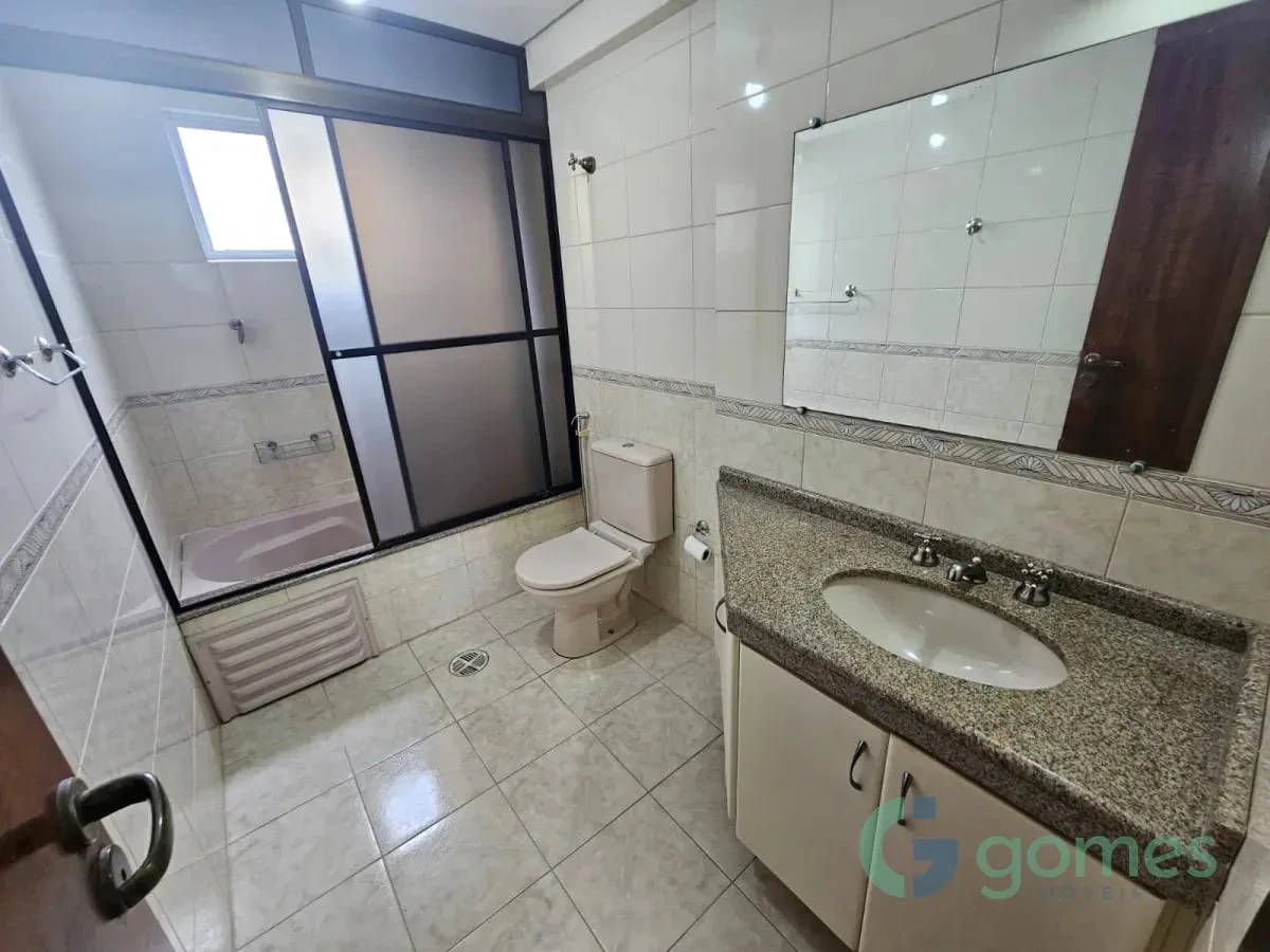 Departamento de 3 dormitorios con bañera en Curitiba — photo 27