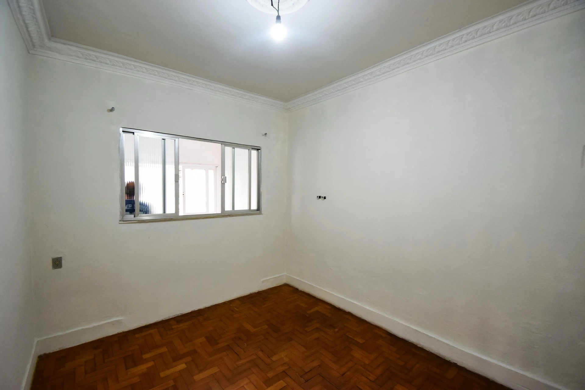 Apartment, 42 m², with wood or laminate floors — photo 19