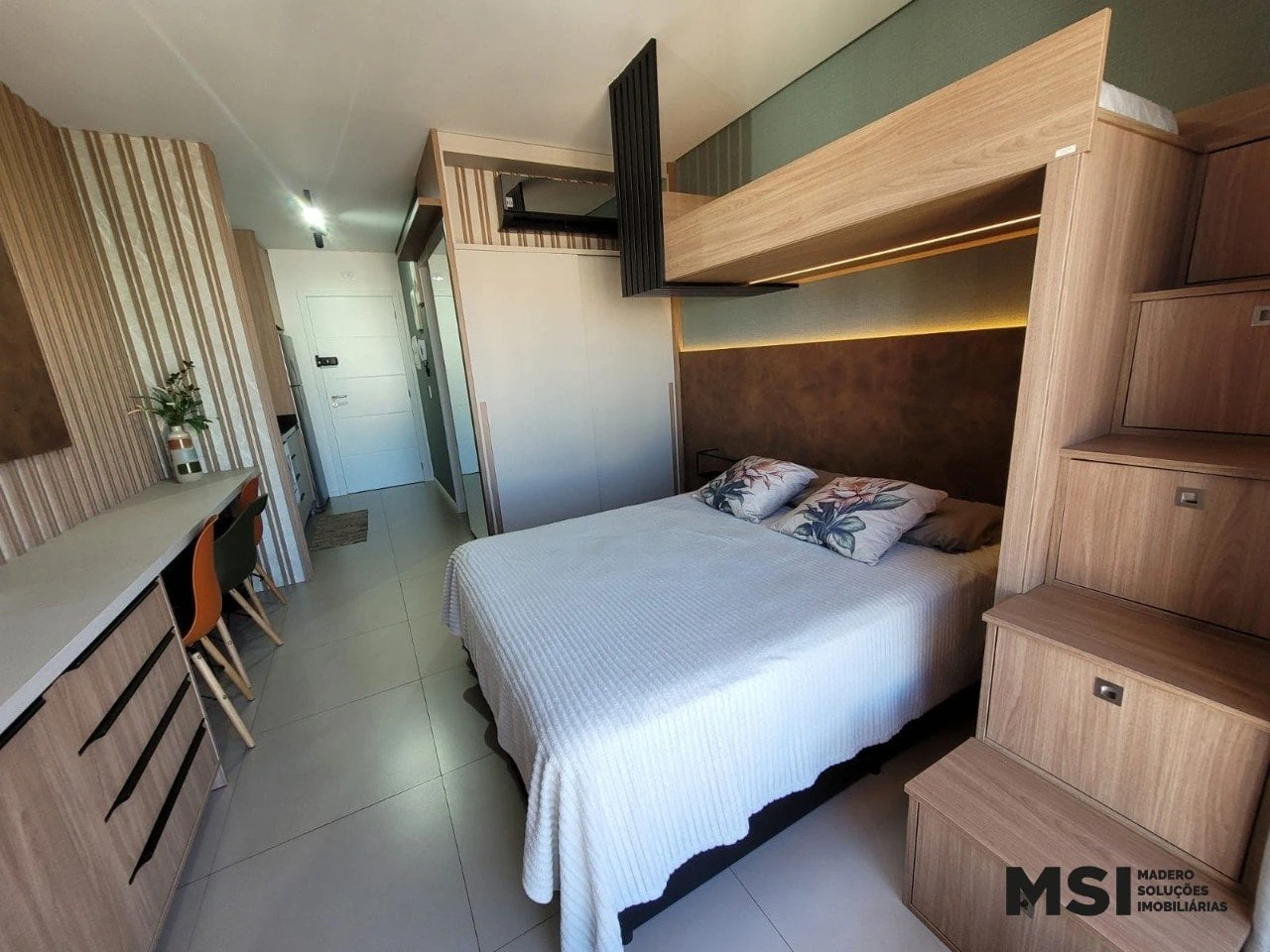 Apartamento mobiliado com 1 quarto e sacada — photo 2
