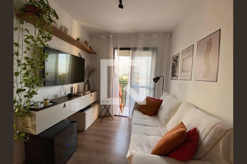 Apartment, 50 m², with wood or laminate floors — photo 17