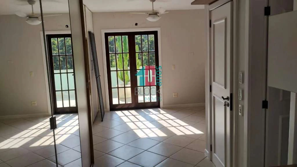 Casa de condomínio com 3 suítes e 200 m² — photo 12