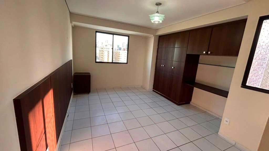 2-bedroom apartment with a suite and 1 parking space; 77 m² — photo 2