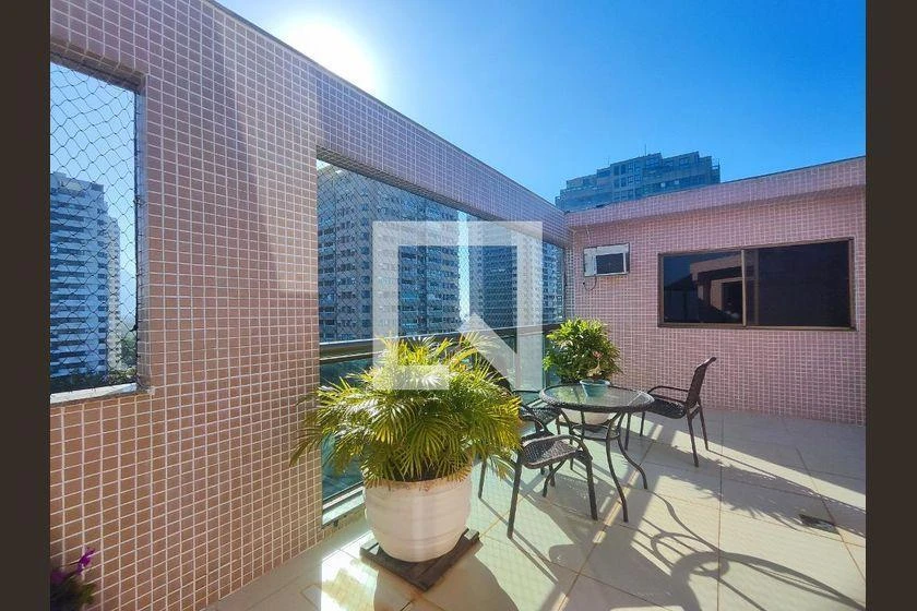 Apartamento mobiliado de 139 m² com 3 quartos e varanda — photo 36