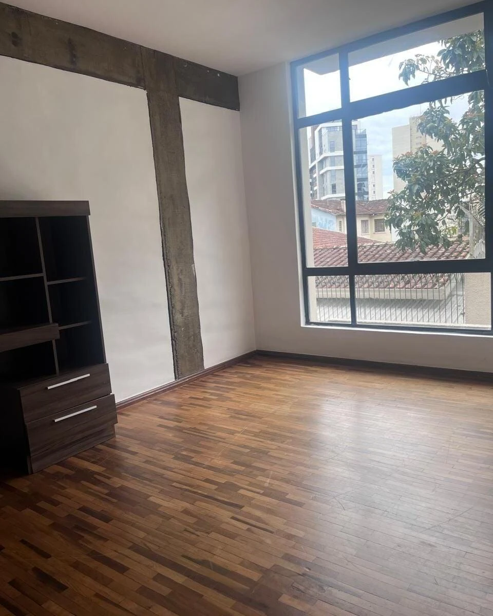 4-bedroom apartment with a home office in Curitiba — photo 2
