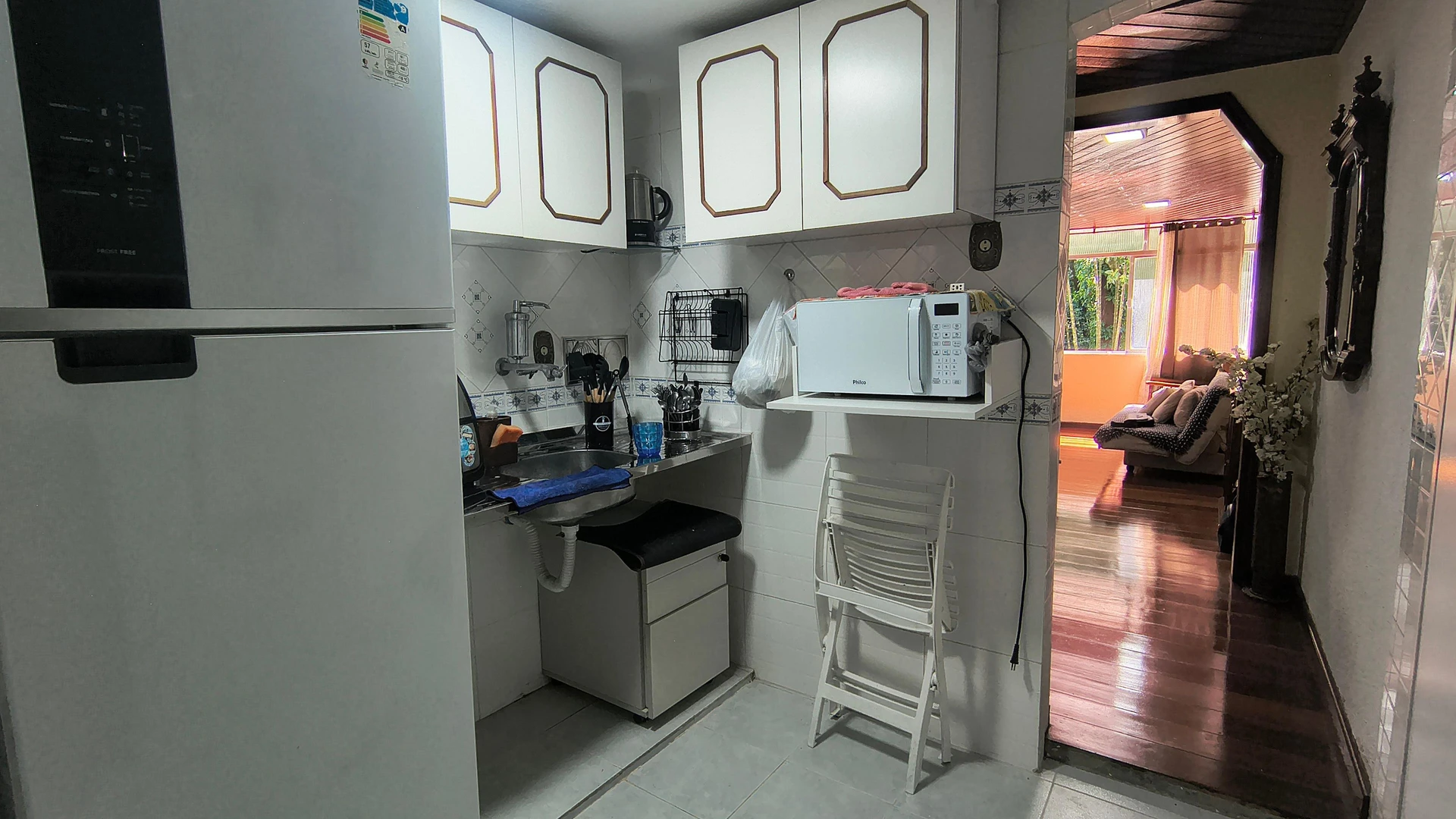 Furnished 1-bedroom apartment with 1 bathroom — photo 3