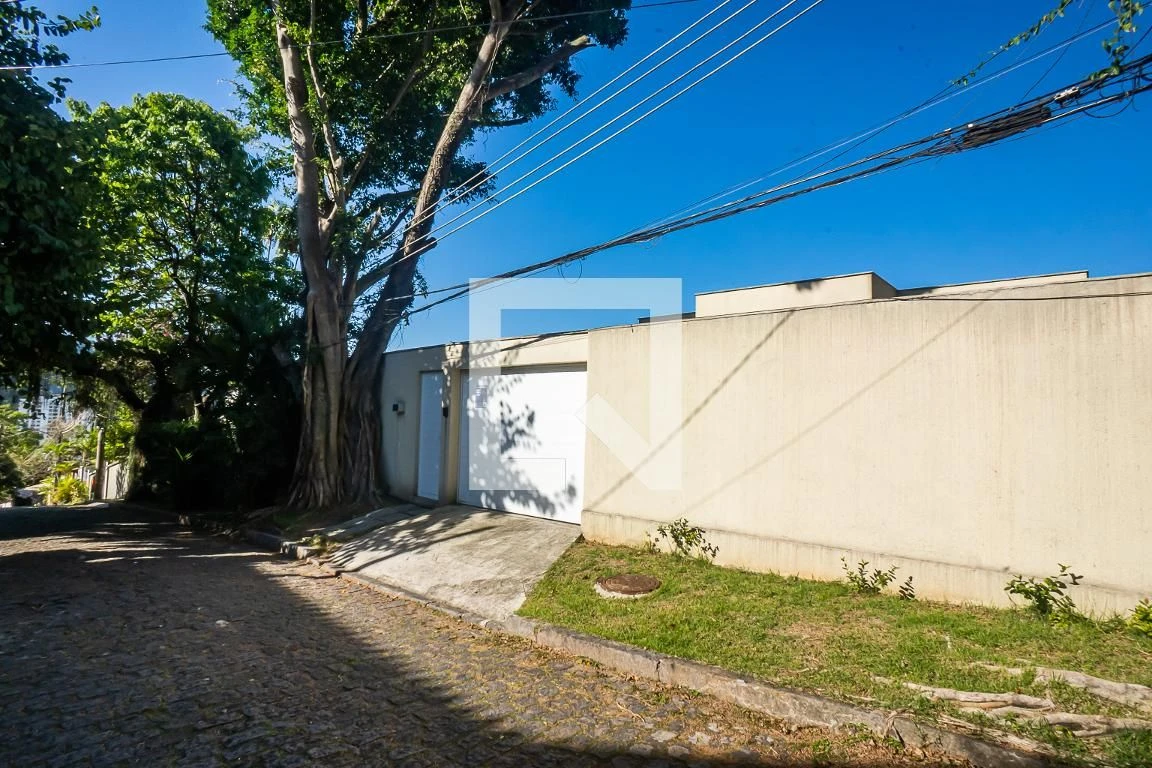 Casa mobiliada, 120 m², com janelas do piso ao teto — photo 76
