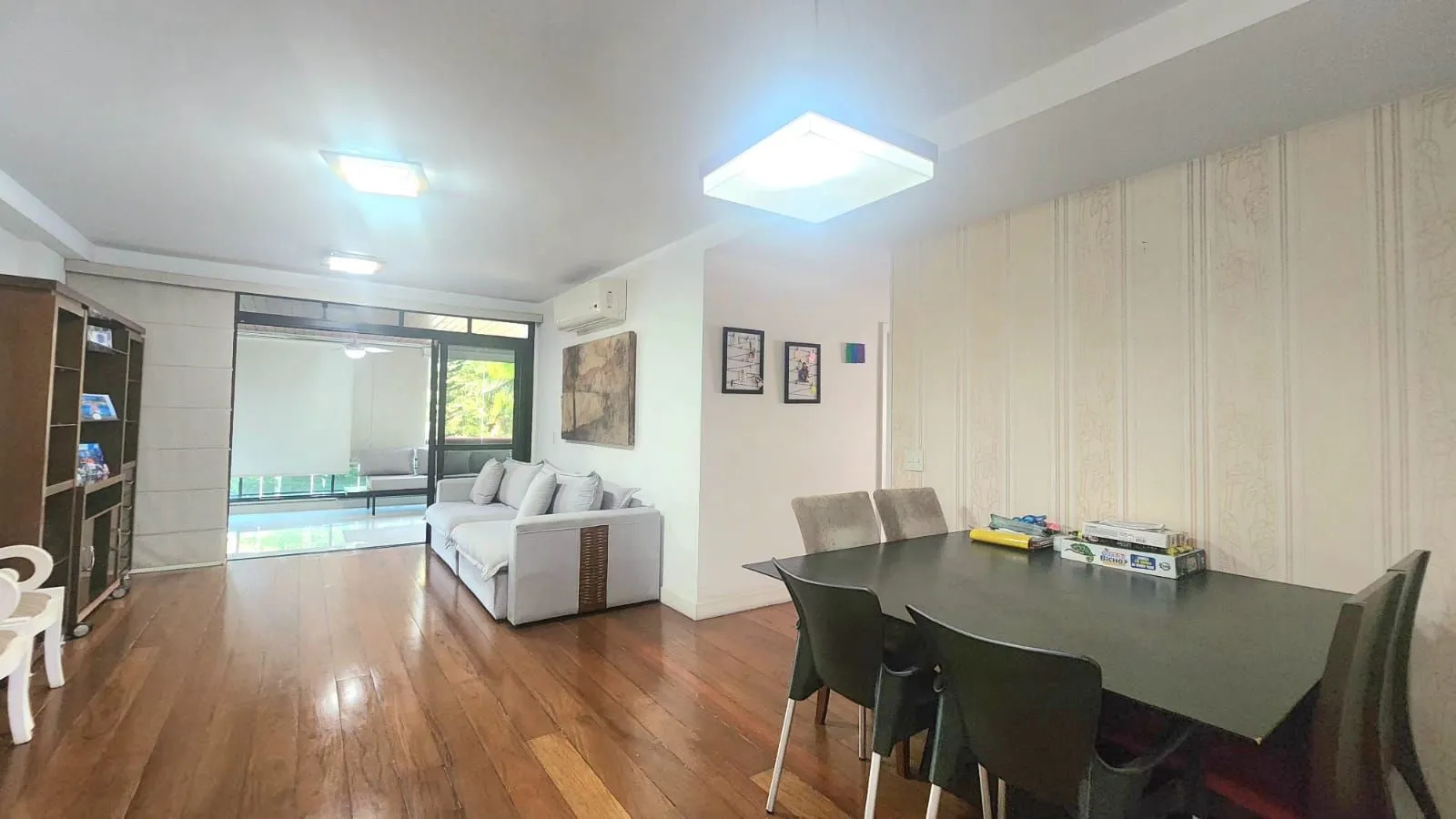 Apartment on the 1st floor with floor-to-ceiling windows — photo 16