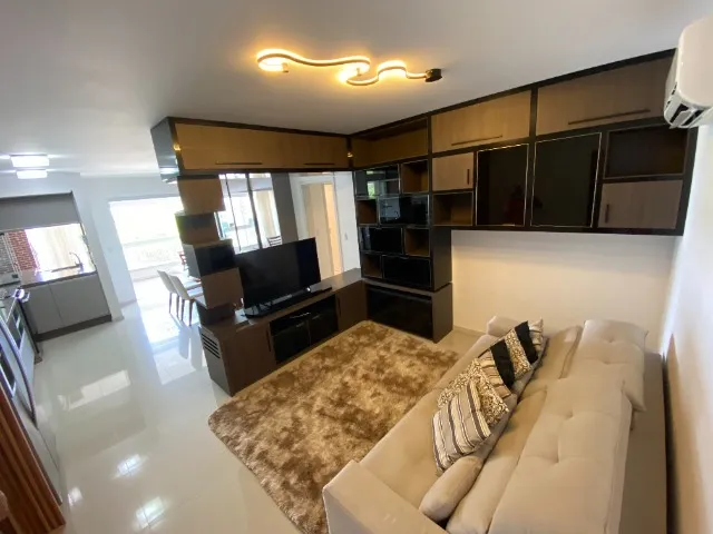 Furnished apartment, 107 m², with a walk-in closet