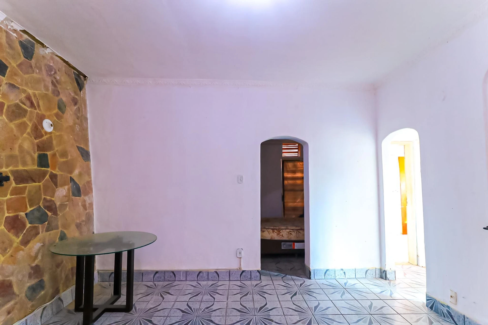 House with 2 bedrooms and a private garden — photo 11