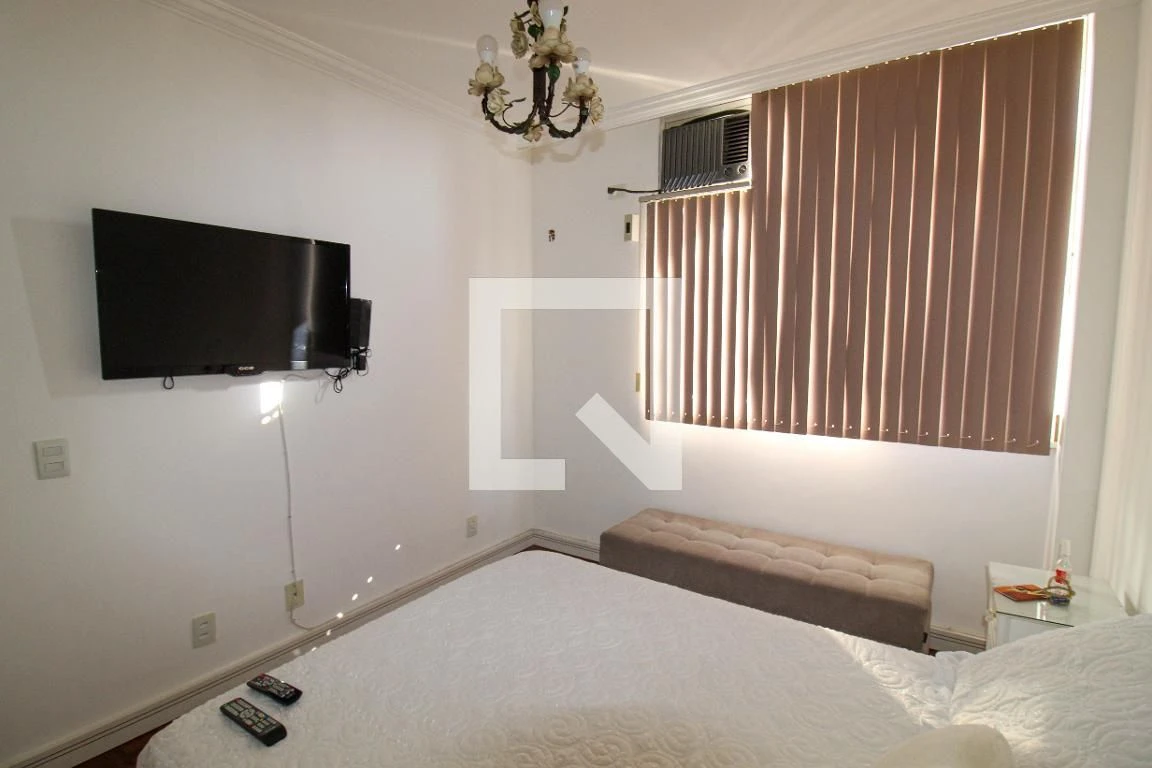 Furnished 2-bedroom apartment with 2 bathrooms — photo 14