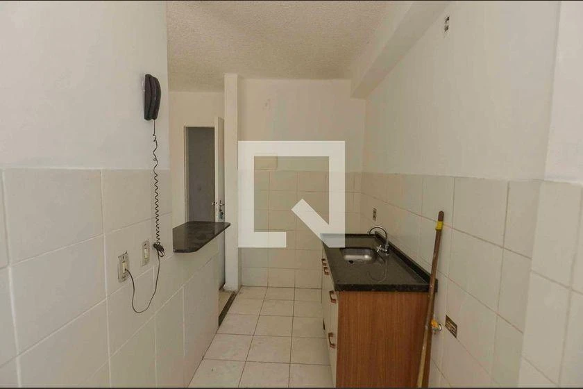 Apartamento de 2 quartos em condomínio com piscina — photo 16
