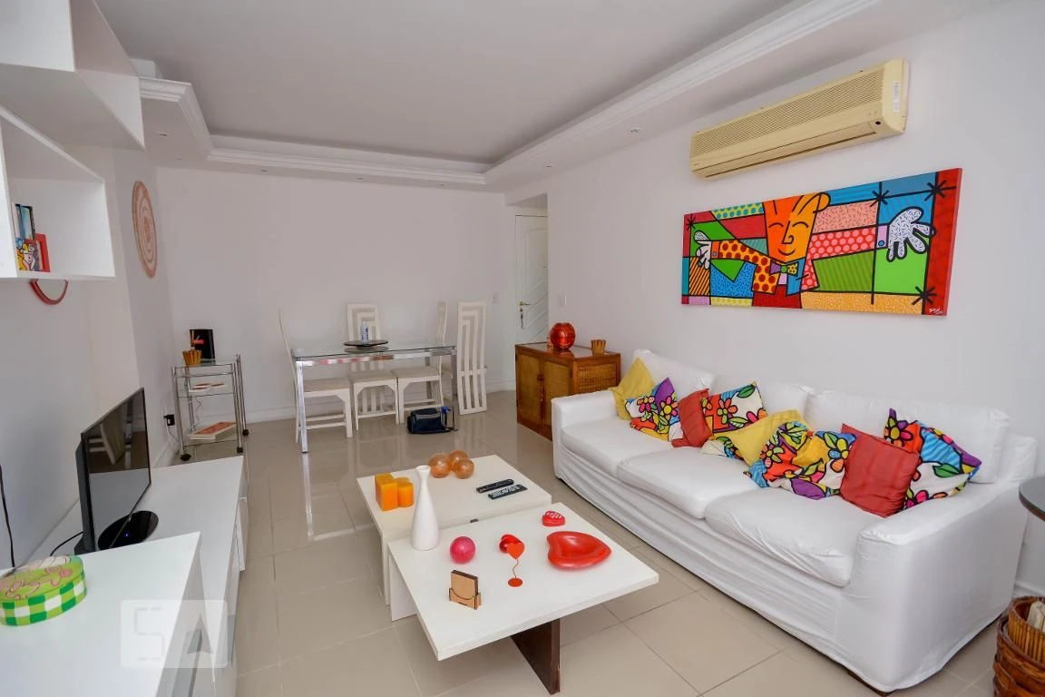 2-bedroom apartment with a bathtub in Rio de Janeiro — photo 16