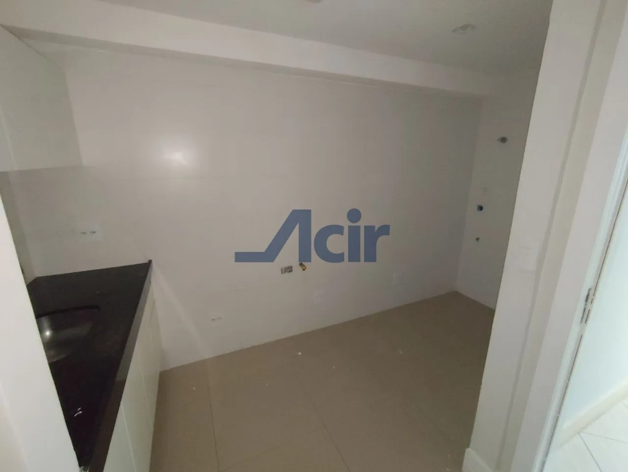 Apartamento de 2 quartos em condomínio com academia — photo 11