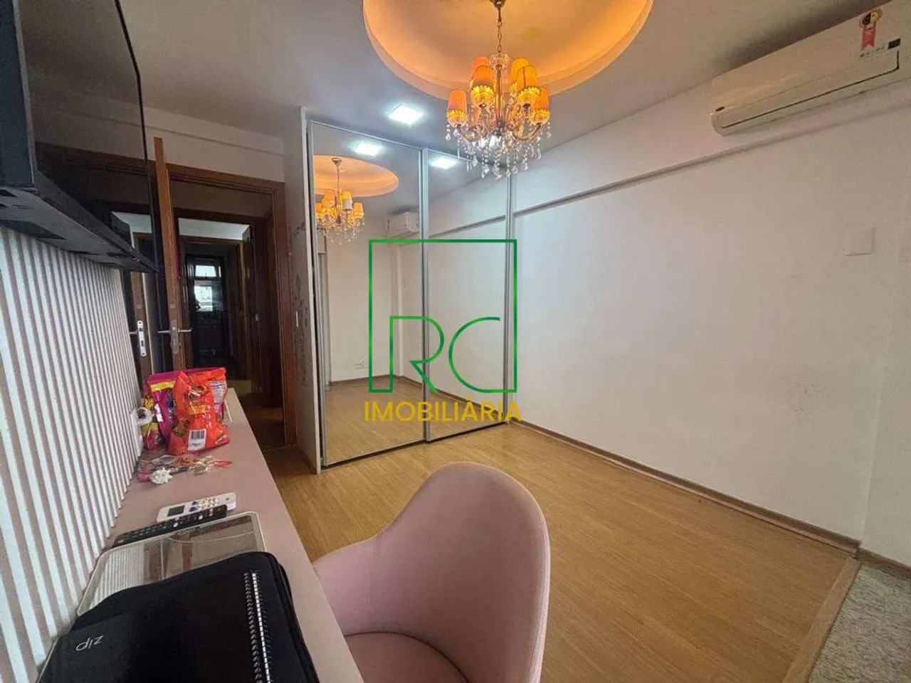 Apartamento com 4 quartos e varanda ampla — photo 17