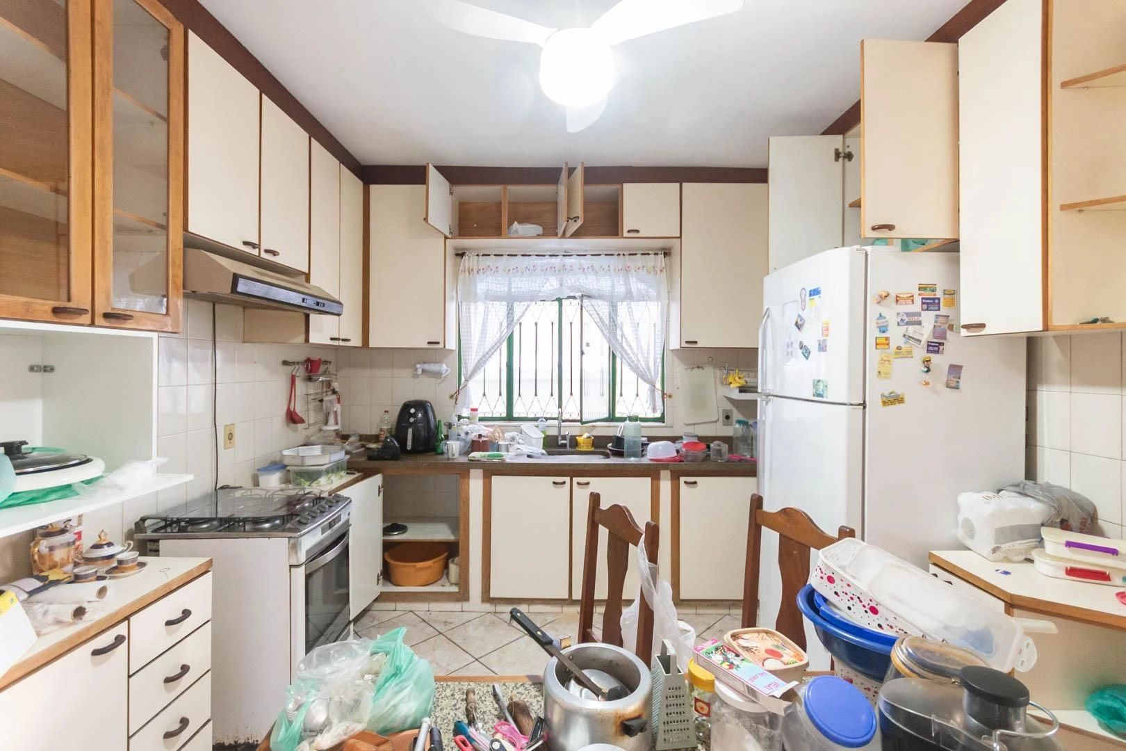 House with 3 bedrooms, 1 en-suite and 2 parking spaces — photo 46