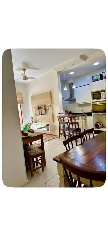 3-bedroom apartment in a building with a pool — photo 11