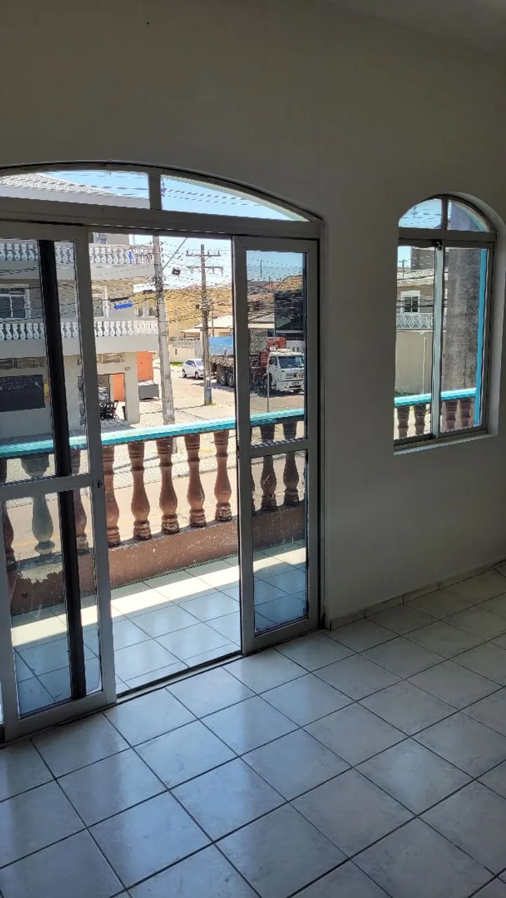 Unfurnished studio with no parking and tiled bathroom