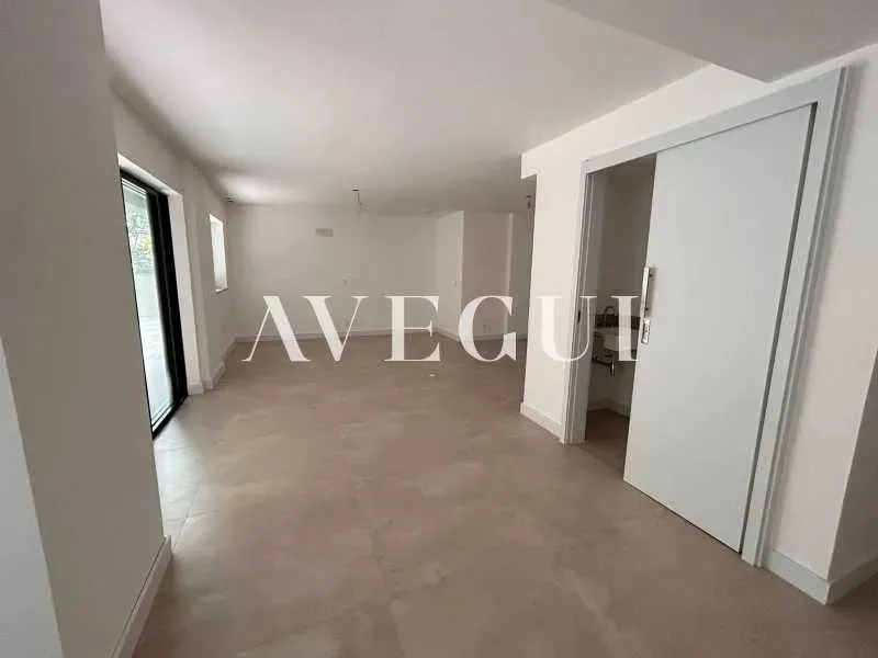 Apartamento com 3 quartos e varanda com bancada — photo 10