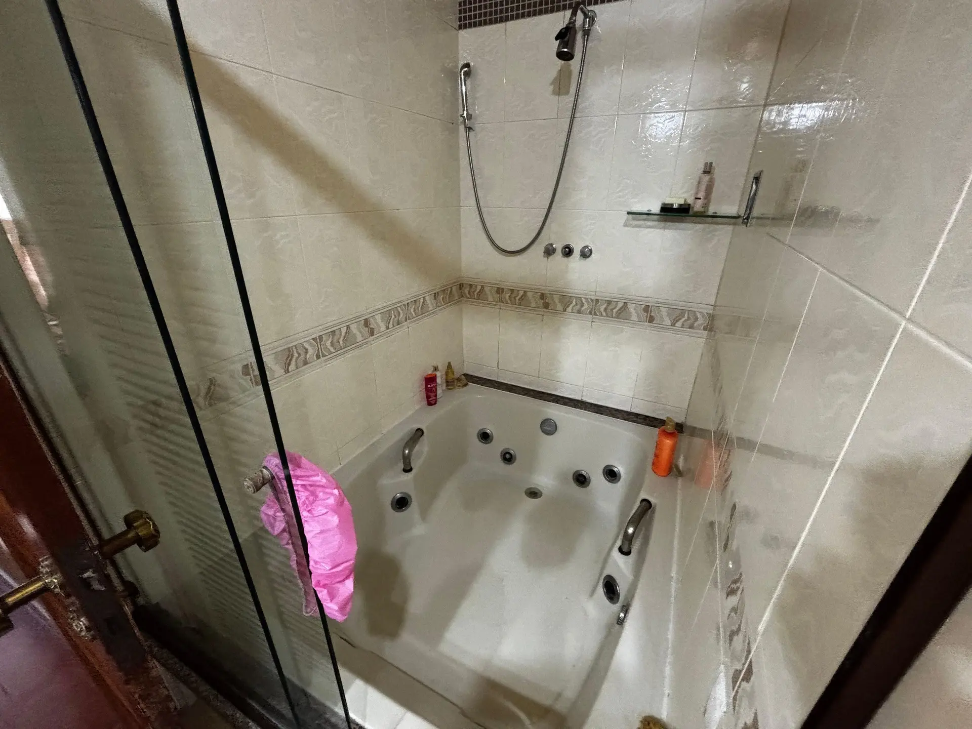 Джакузі та 3 спальні: квартира 153 м² — photo 68