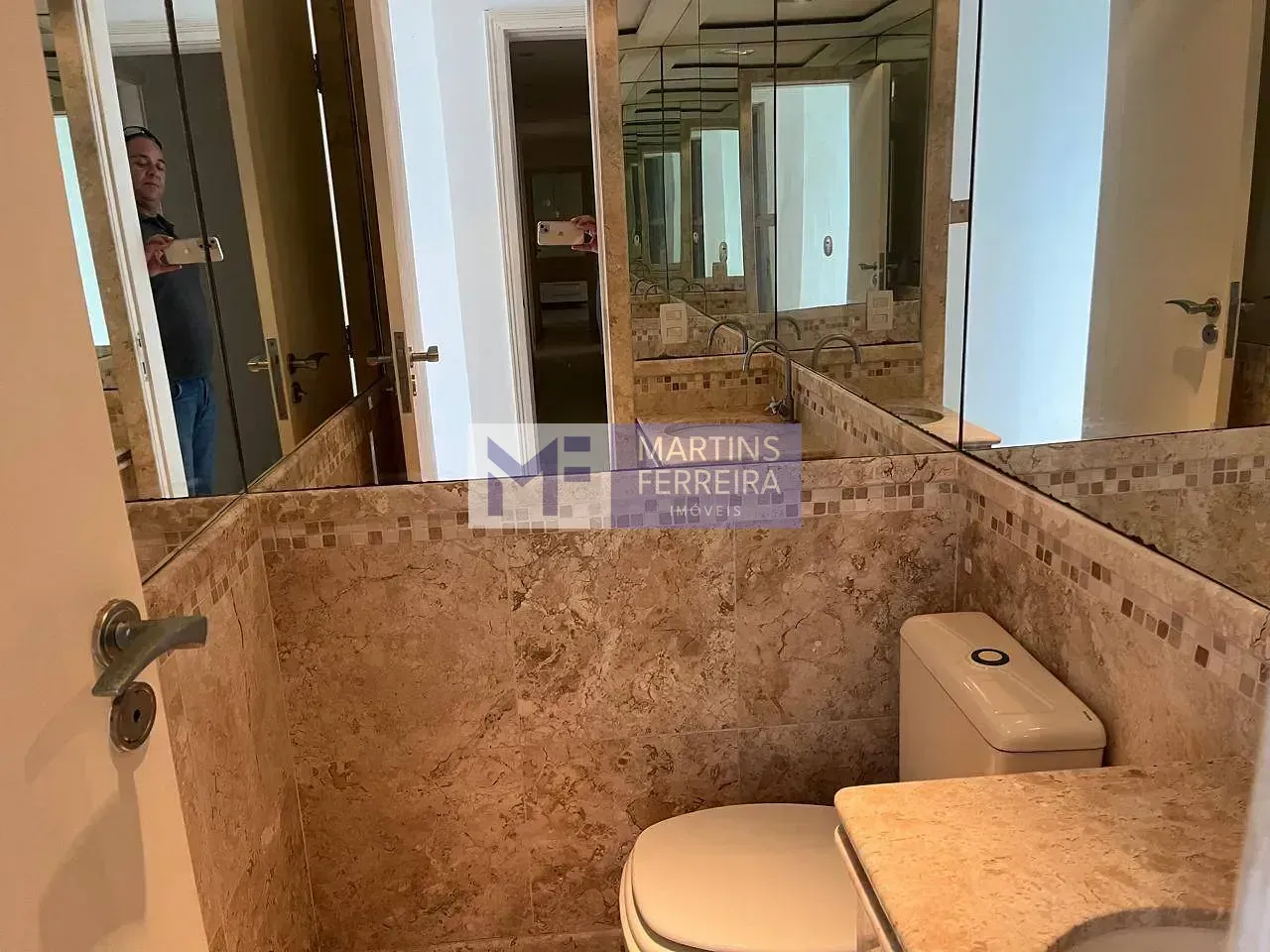 4 quartos e banheira: apartamento de 175 m² — photo 27
