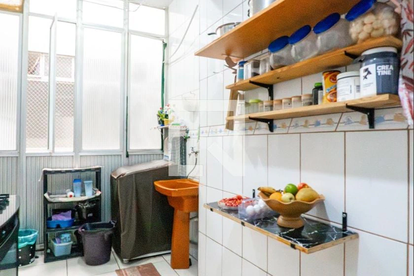 Furnished 74 m² apartment with 2 bedrooms and 2 bathrooms — photo 25