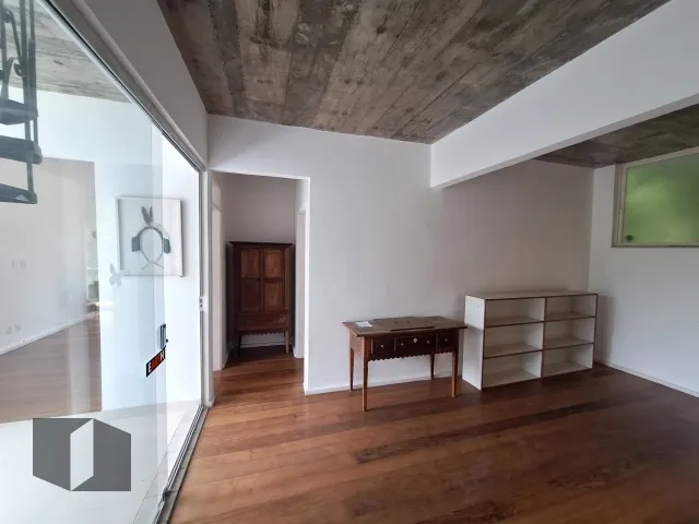 House with 4 bedrooms and 5 bathrooms, gas kitchen — photo 33