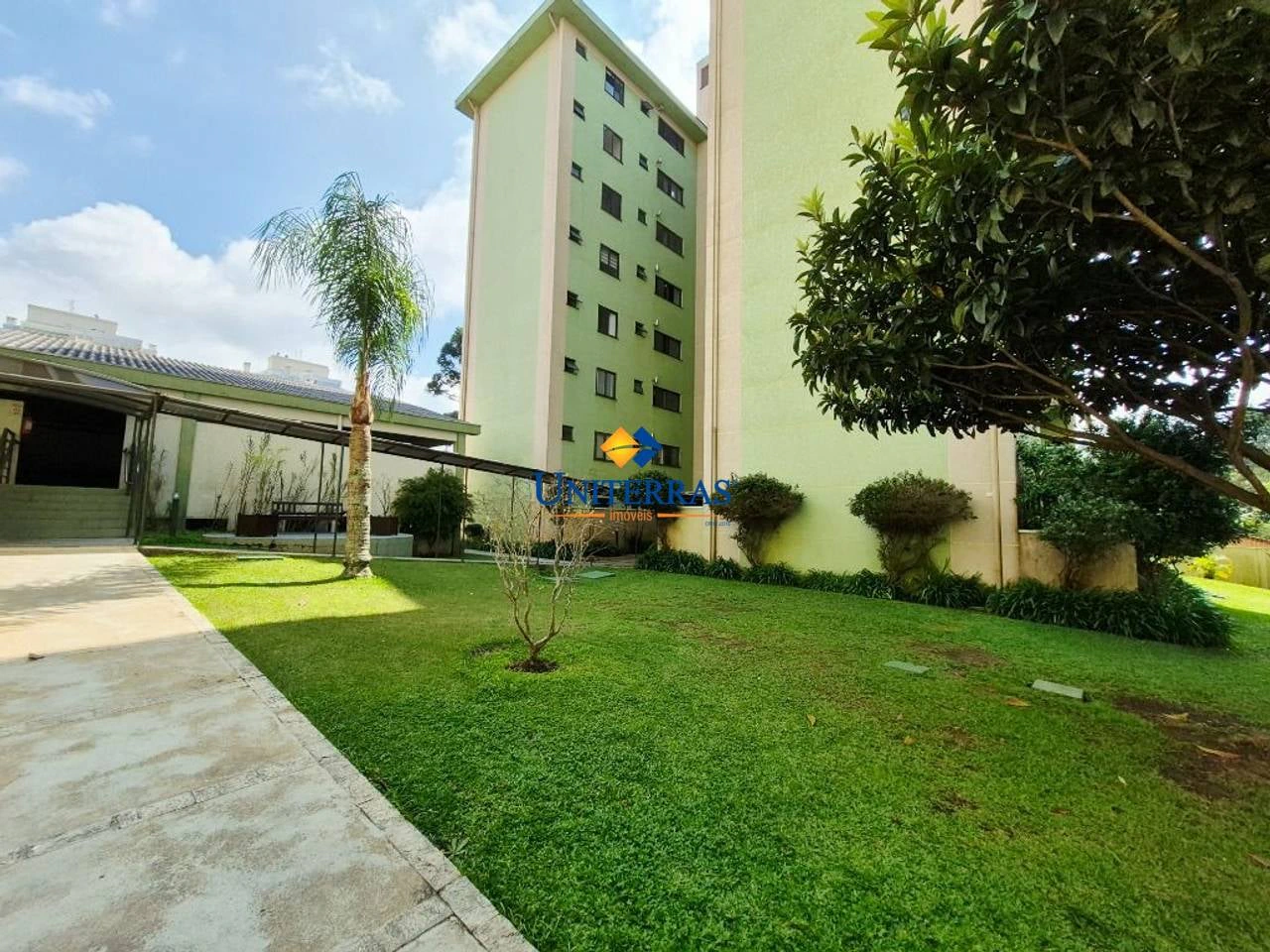 Furnished apartment, 74 m², with a grill on the balcony — photo 23