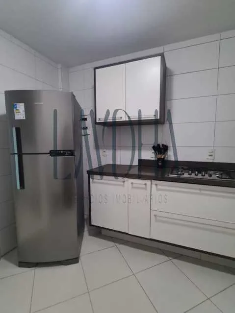 Furnished apartment, 81 m², with a water view — photo 7