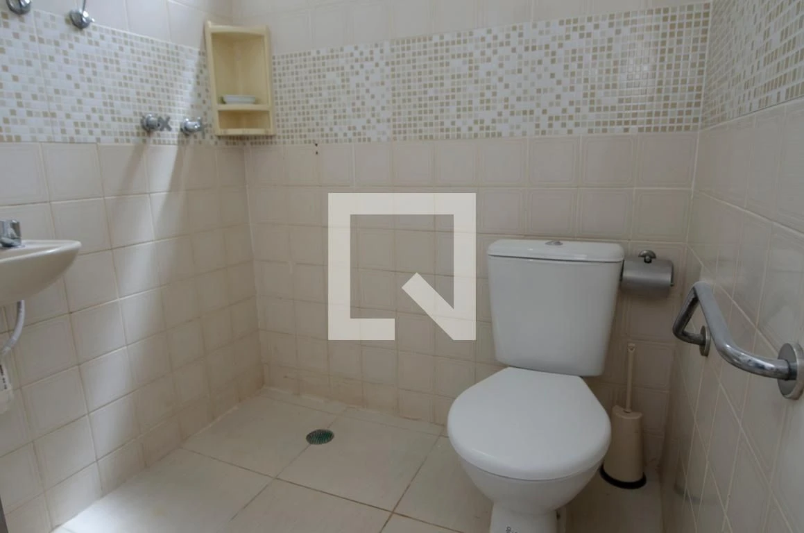 House for rent with 4 bedrooms, 4 baths and 3 parking spots — photo 83