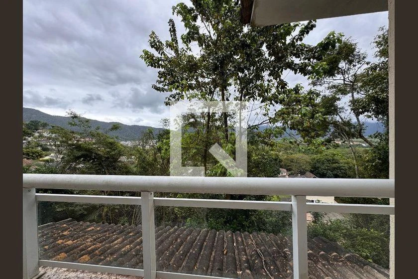 Вид на горы и 5 спален: дом 650 м² — photo 28