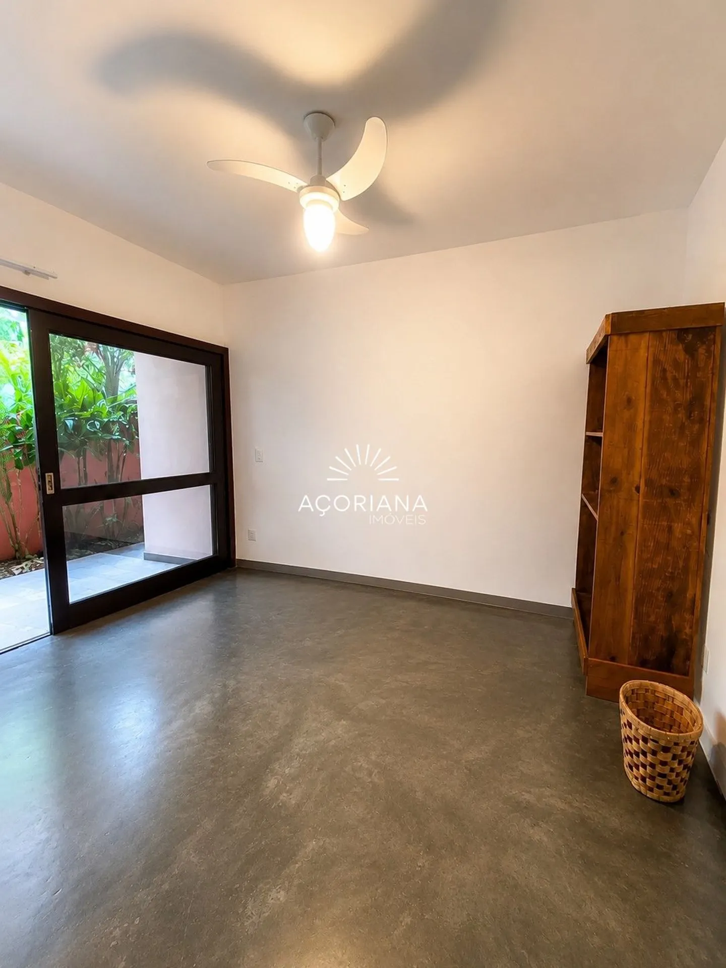 Casa com 4 suítes e cozinha fechada de 750 m² — photo 10