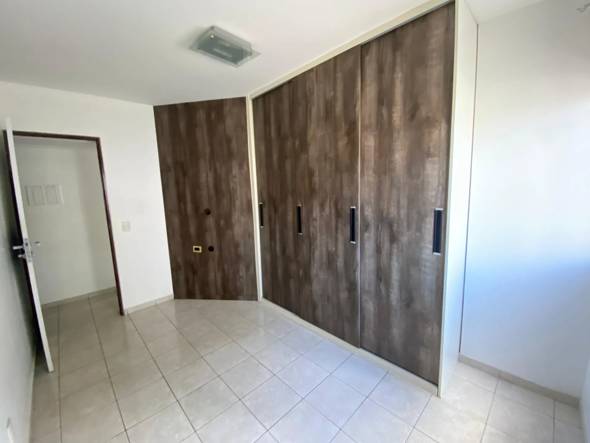 3-bedroom apartment with 121 m² and 2 parking spaces — photo 6