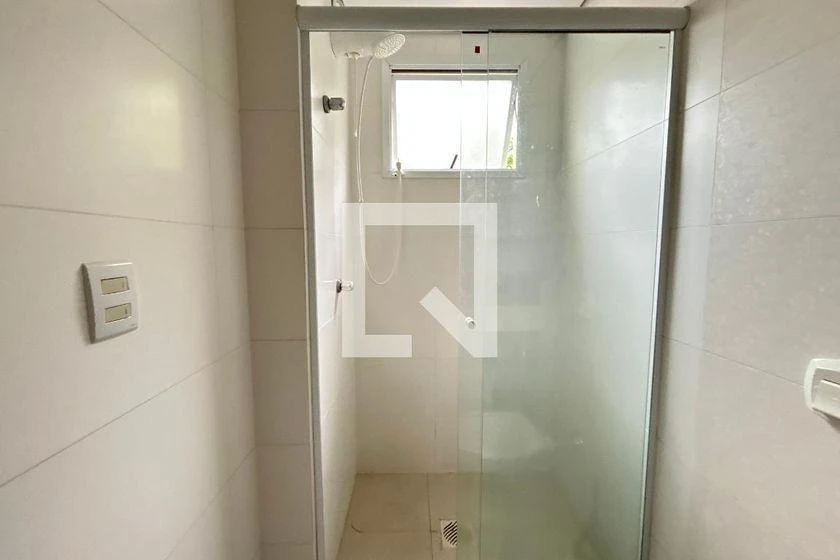 Furnished apartment, 108 m², with floor-to-ceiling windows — photo 36