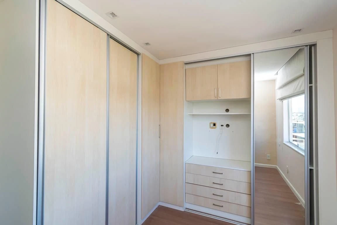 Рабочее место и 2 спальни: квартира 68 м² — photo 38
