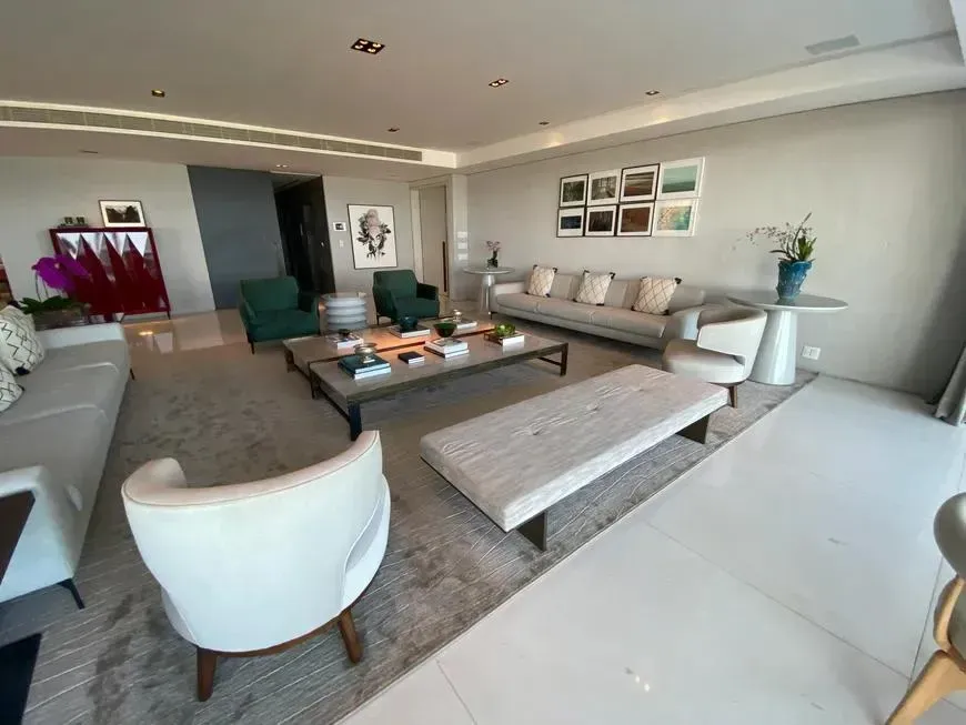 Apartamento sin muebles con 4 dormitorios y 5 baños — photo 17