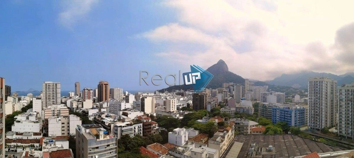 2-bedroom apartment with a mountain view in Rio de Janeiro — photo 3