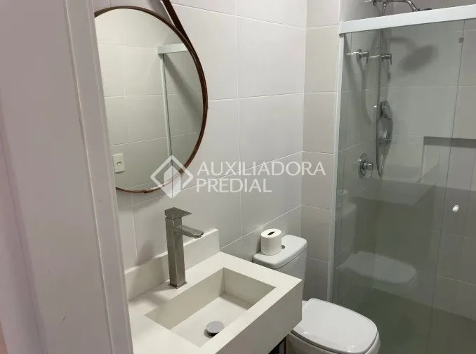 Furnished 1-bedroom apartment with balcony, 43 m² — photo 14