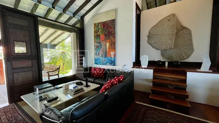 Casa sin amueblar con 4 dormitorios y cocina a gas — photo 9
