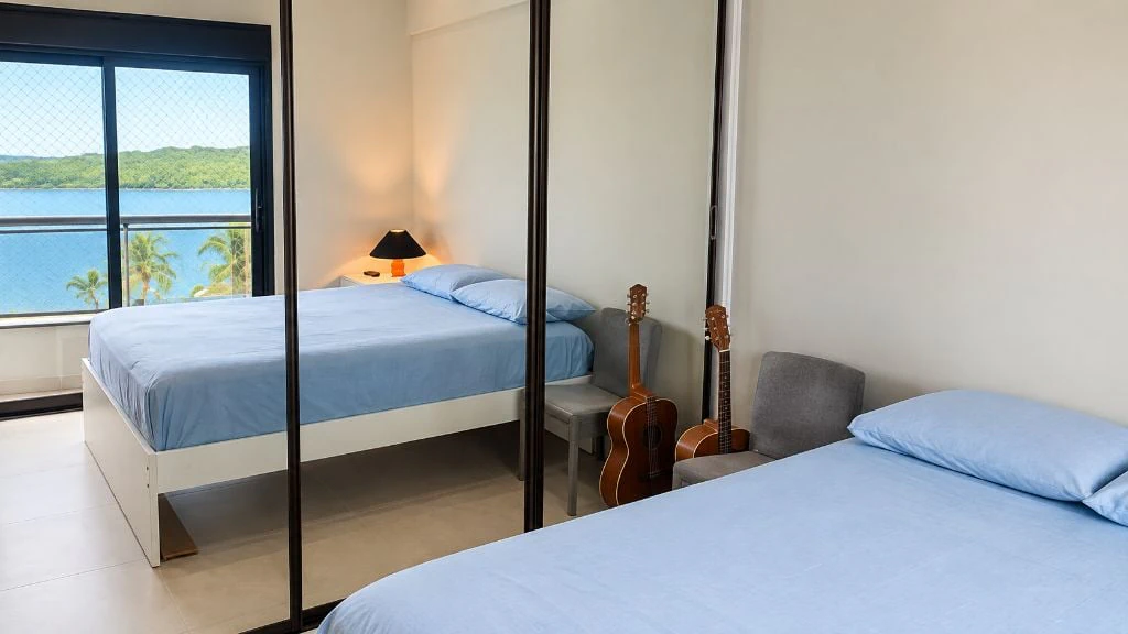 Furnished 108 m² apartment with 3 bedrooms and an en-suite — photo 8