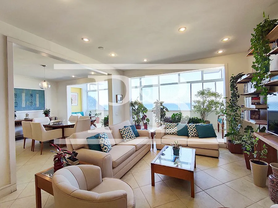 4-bedroom apartment with a dishwasher in Rio de Janeiro