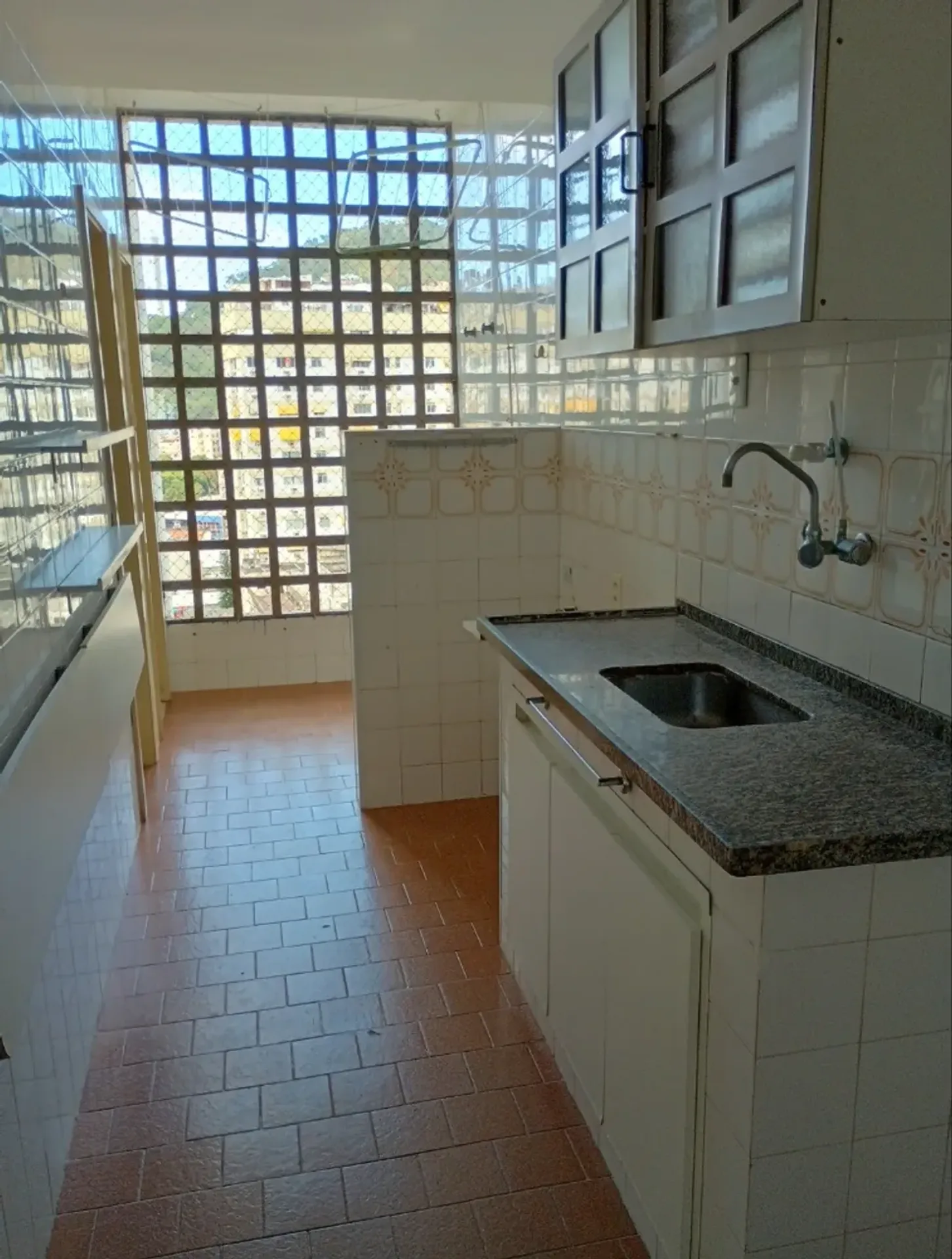 1-bedroom apartment on the 9th floor with parking — photo 16