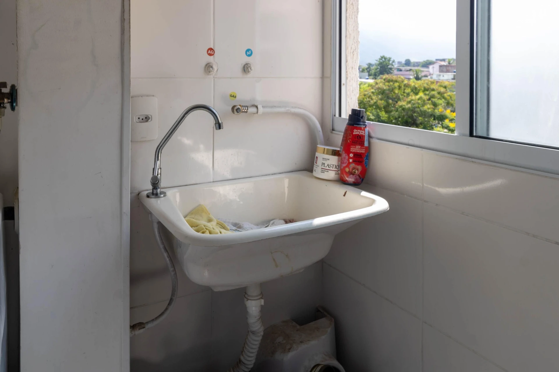 Furnished 2-bedroom apartment with 1 parking space — photo 40